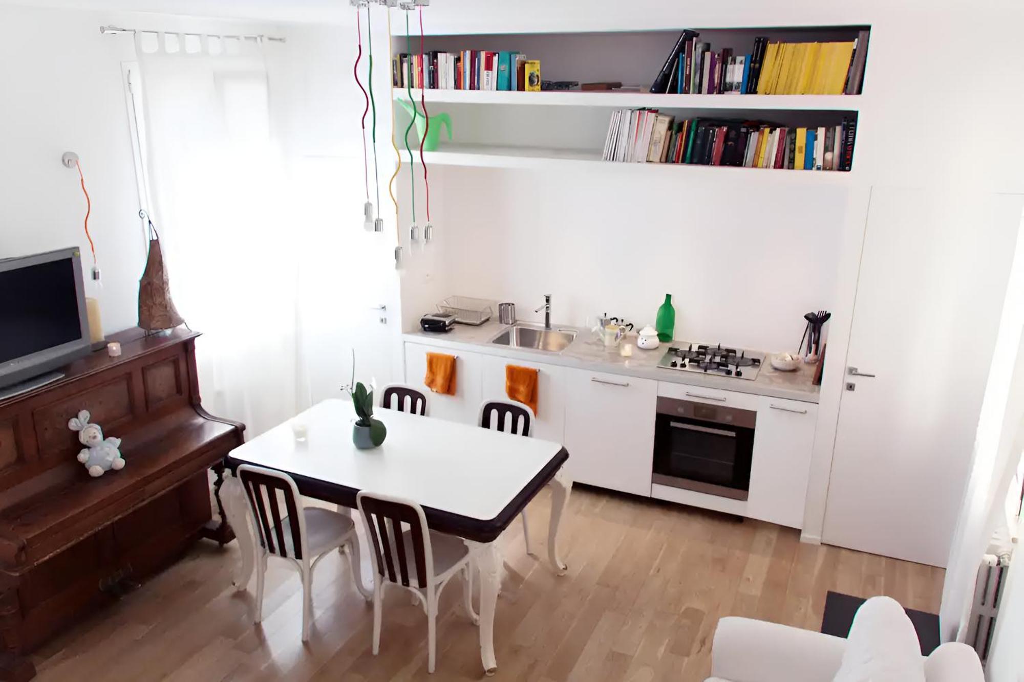Yr - Station Appartamento Milano